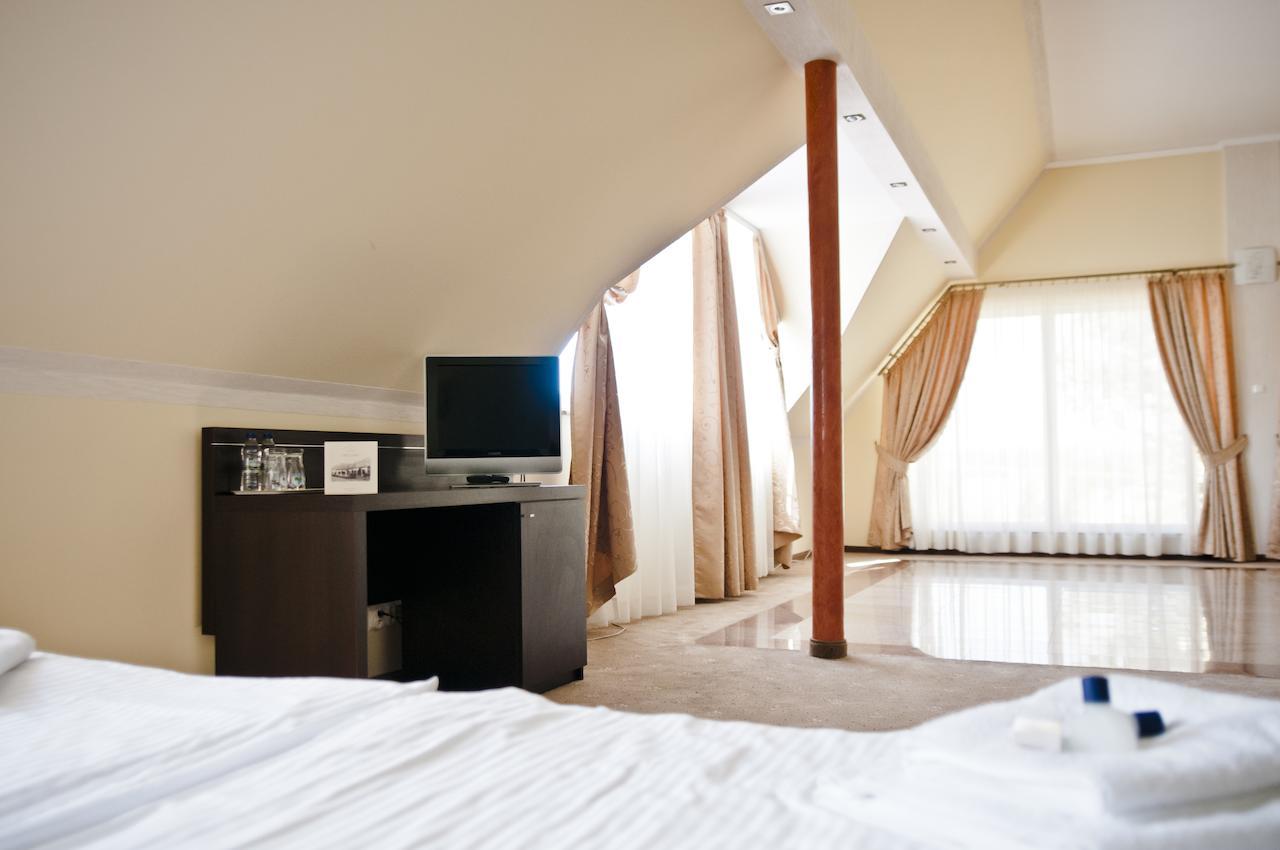 Hotel Olenka Szydlowiec Zimmer foto